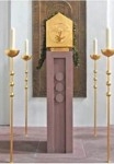 Altar aus Muschelkalkstein